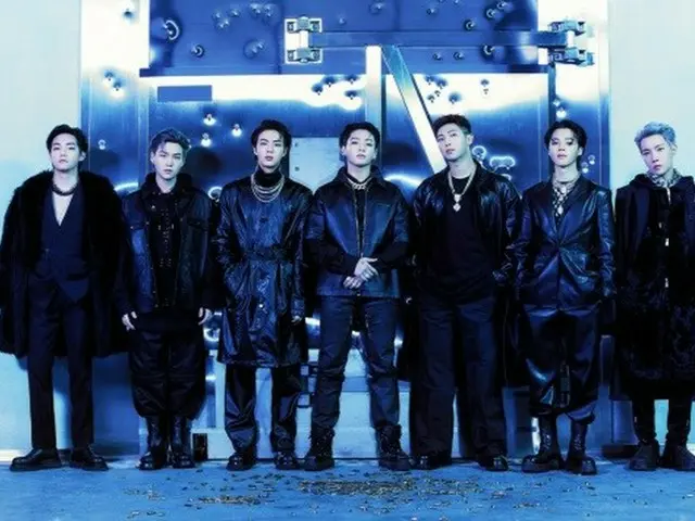 「BTS(防弾少年団）」、 防弾鉄門の前で強烈なカリスマ…ニューアルバム「Proof」コンセプトフォト公開（画像提供:wowkorea）