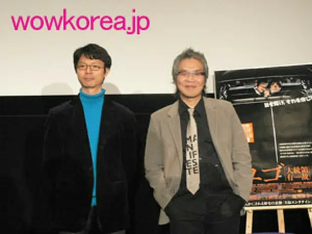 写真左からシン・チョル プロデューサー、イム・サンス監督