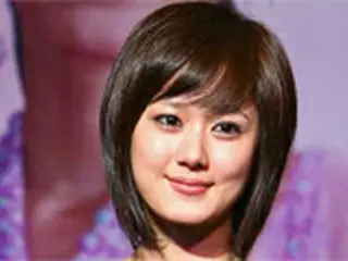 チャン・ナラ　南北・中国で衣類3億ウォン分寄付