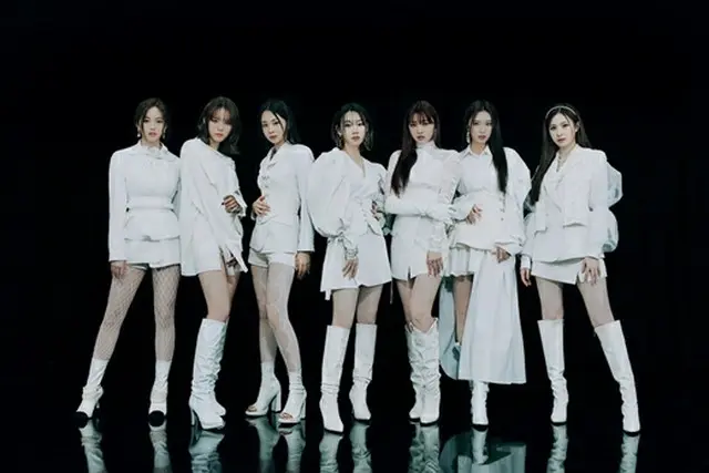 「Weeekly」ジユン、グループ活動終了へ…今後は6人体制で活動（画像提供:wowkorea）