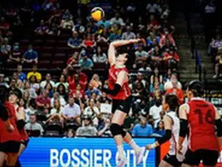 女子バレー韓国代表、元監督ラバリー二氏率いるポーランドに完敗＝FIVBバレーボール・ネーションズリーグ