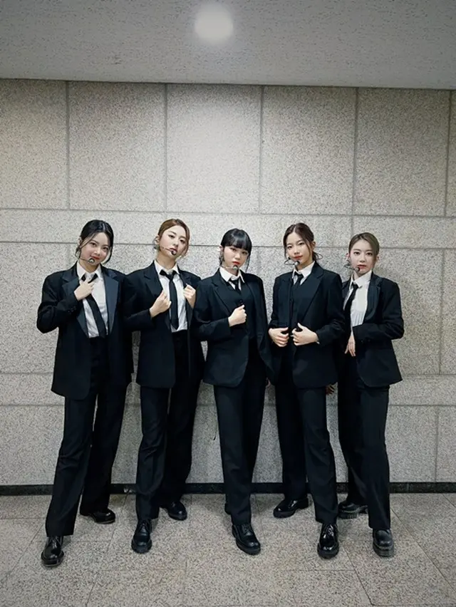 大人気「LE SSERAFIM」、数々の記録を打ち立てたデビュー活動が終了（画像提供:wowkorea）