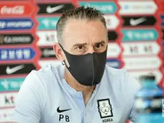 サッカー韓国代表監督「チョン・ウヨン、パラグアイ戦欠場…ファン・ヒチャンの空白を克服する」