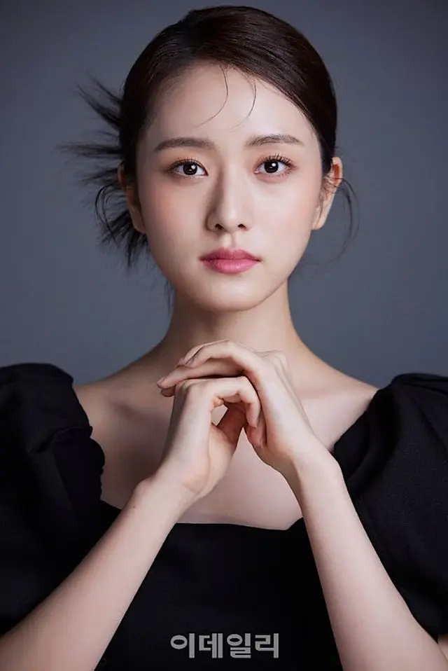 新人ミュージカル女優ユ・ソリ、EMKエンタと専属契約（画像提供:wowkorea）