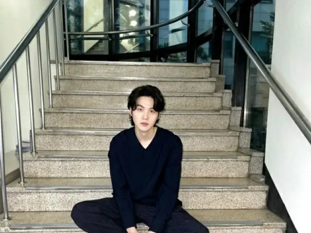 SUGA(BTS)、K－アイドル体験中…「ここで写真を撮ったんだ？」（画像提供:wowkorea）