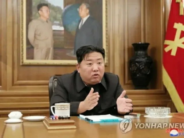 党書記局会議を開く金正恩氏＝（朝鮮中央通信＝聯合ニュース）≪転載・転用禁止≫