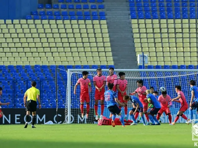 サッカーU-23代表、“宿敵”日本に0-3惨敗…準々決勝敗退（画像提供:wowkorea）