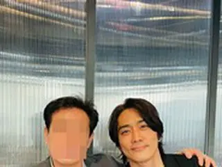 俳優ソン・スンホン、中学時代から続く絆を公開