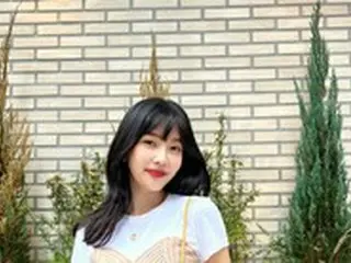 ジョイ（Red Velvet）、人間ビタミンの日常…魅惑的なニットコルセットルック