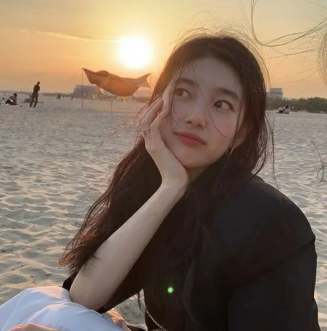 スジ（元miss A）がSNSに写真を掲載…清純な魅力を披露（画像提供:wowkorea）