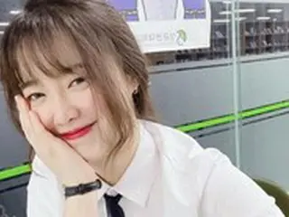 女優ク・ヘソン、学生服を着て披露した童顔な美貌…本当に37歳？