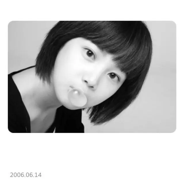 女優ユン・スンア、16年前の過去写真公開…キム・ヘスも「OMG」（画像提供:wowkorea）