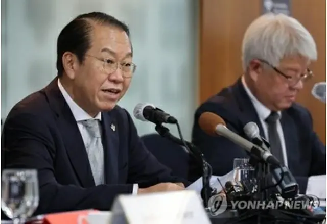 ソウル外信記者クラブで会見する権氏＝２７日、ソウル（聯合ニュース）