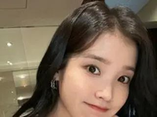 “来日中のオフショット？”IU（イ・ジウン）、圧巻の女優オーラ発散…映画「ベイビー・ブローカー」で好演