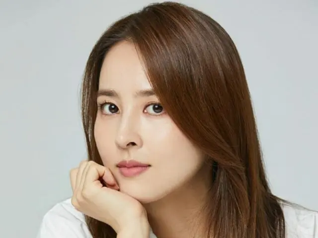 【公式】女優ハン・ヘジン、来年上半期予定JTBCドラマ「神聖なる離婚」にヒロイン役で出演確定…チョ・スンウとタッグ（画像提供:wowkorea）
