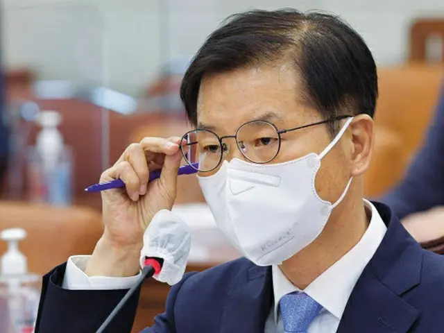 韓国のイ・ジョンシク(李正植) 雇用労働相(画像提供:wowkorea)