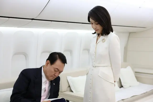 非公式の随行員が問題に、大統領知人の娘...結婚まで仲介する間柄＝韓国（画像提供:wowkorea）