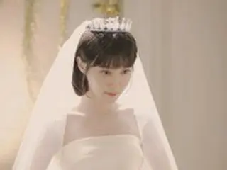 女優パク・ウンビン、”4連打興行の女神”…ウ・ヨンウ弁護士のビハインドカット公開