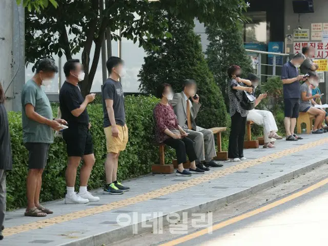 韓国の新型コロナウイルス新規感染者「1万8511人」…1週間前より1.93倍増加（画像提供:wowkorea）