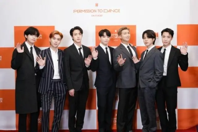【公式】「BTS（防弾少年団）」、今月中に「釜山万博」誘致広報大使の公式委嘱＆10月にコンサート開催予定…戦略会議開催で明らかに（画像提供:wowkorea）