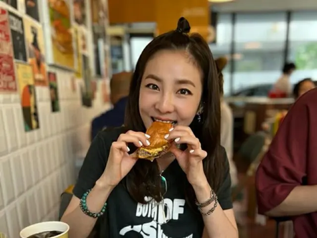 DARAが少食とは反対の日常を共有した（画像提供:wowkorea）