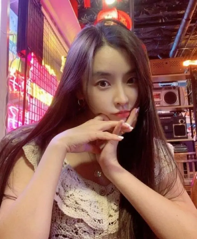 KANGTA（H.O.T.）とデート中？女優チョン・ユミ、恋に落ちたまなざしにフォロワーも胸キュン（画像提供:wowkorea）