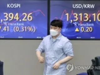 韓国総合株価指数が続伸　２４００を回復