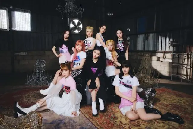 「NiziU」、新シングル「CLAP CLAP」オリコントップ（画像提供:wowkorea）