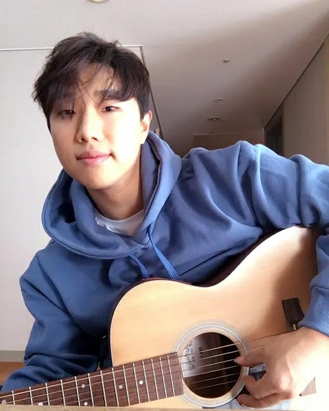 “10月結婚”キム・ジノ（sg WANNABE）、SNSでファンに直接報告（画像提供:wowkorea）