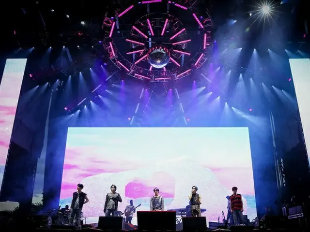 「TOMORROW X TOGETHER」、ロラパルーザの舞台に上るK-POP初のグループに（画像提供:wowkorea）