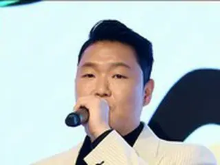 【公式】歌手PSY「SUMMER SWAG」のステージ撤去中に20代スタッフが死亡…P NATION側「故人の冥福を祈る」