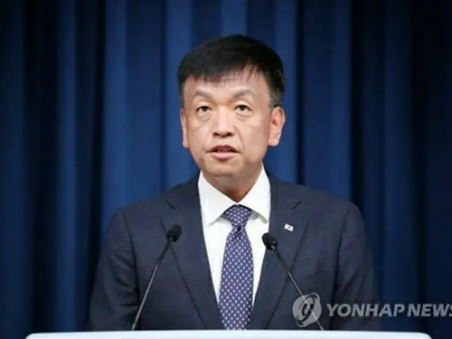 崔秘書官（大統領室通信写真記者団）＝（聯合ニュース）