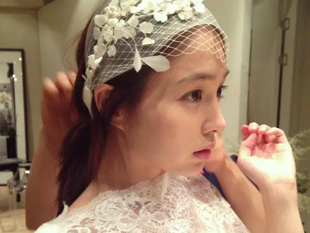 女優イ・ミンジョン、昨日撮った写真？…「結婚記念日が近づいているようです」（画像提供:wowkorea）