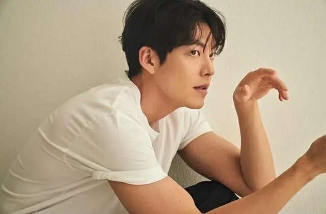 俳優のキム・ウビンが画報を公開した（画像提供:wowkorea）