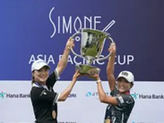 ＜女子ゴルフ＞イ・ボミ＆ユ・ソヨン、団体戦で優勝＝「シモーネ・アジアパシフィックカップ」