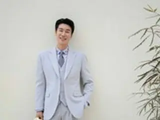 ラッパーSan E、「僕、結婚します」笑顔いっぱいのウェディンググラビアを公開…9月挙式を発表