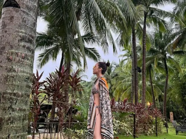 DARA（元2NE1）、ブランドビキニで見せるサイドラインがギリギリ…”極細糸級”の脚線美（画像提供:wowkorea）