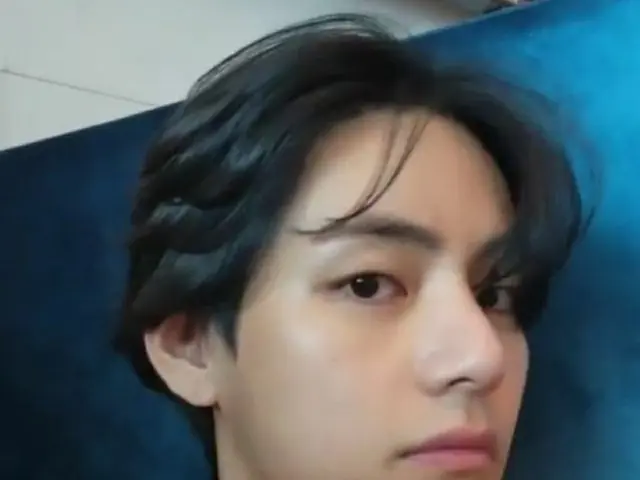 BTS(防弾少年団)のV、JENNIE(BLACKPINK)と再び熱愛説も沈黙…ちゃめっ気たっぷりの近況動画公開(画像提供:wowkorea)