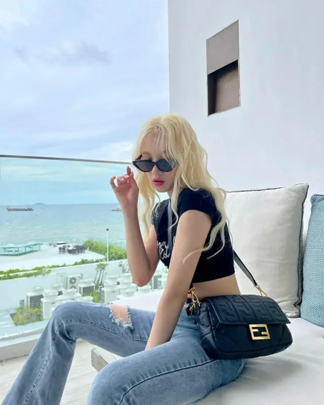 163センチ・47キロの「(G)I-DLE」ウギ、ちらっと見える細い腰…痩せても痩せすぎだよ（画像提供:wowkorea）