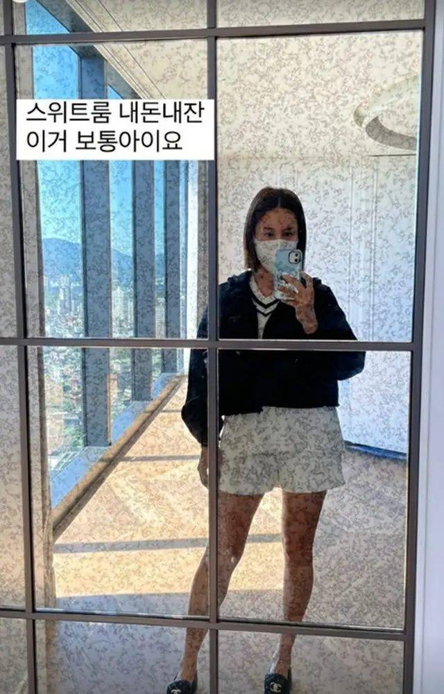 歌手IVY、ただものではないお姉さん…スイートルーム“自腹”フレックス（画像提供:wowkorea）