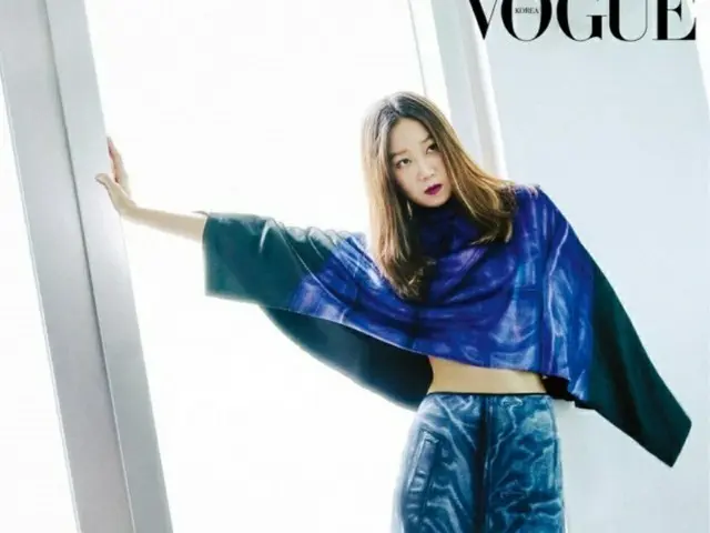 女優コン・ヒョジン、結婚前のグラビア公開…ウエストのくびれがセクシー（画像提供:wowkorea）