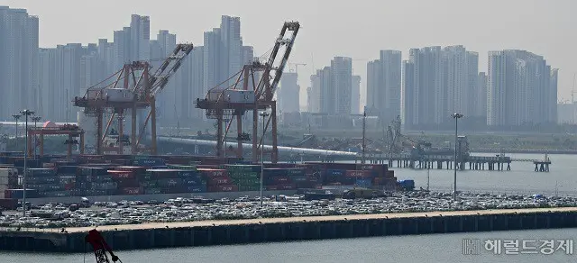 韓国では8月も貿易赤字が100億ドルに迫り、5か月連続の赤字が続いている（画像提供:wowkorea）