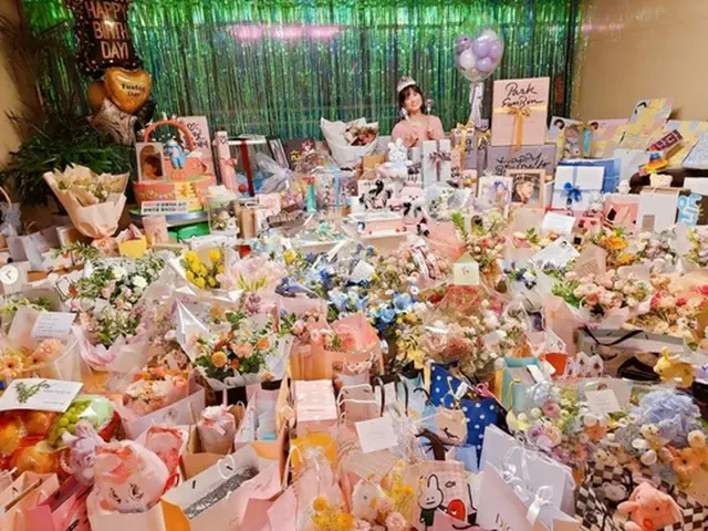 女優のパク・ウンビンが華やかな誕生日を迎えた（画像提供:wowkorea）