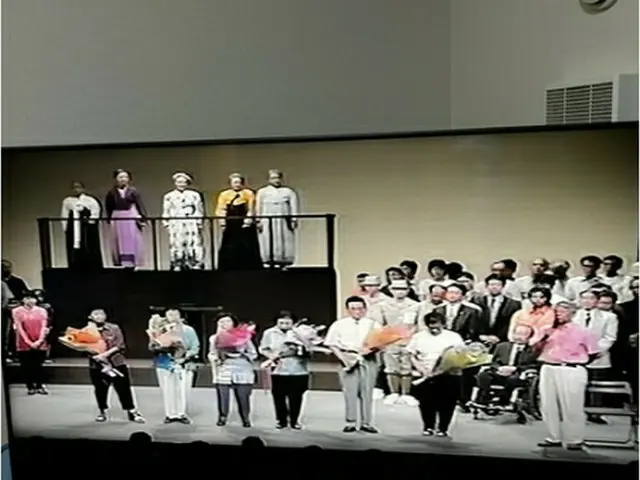 2003年に上演された舞台。被害者も公演会場を訪れた（日帝強制動員市民の集まり提供）＝（聯合ニュース）≪転載・転用禁止≫