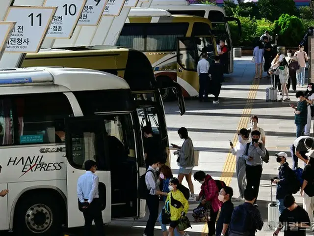 韓国では3年ぶりの「対面」による秋夕に、成人の5人中3人は帰省する意思があることがわかった（画像提供:wowkorea）