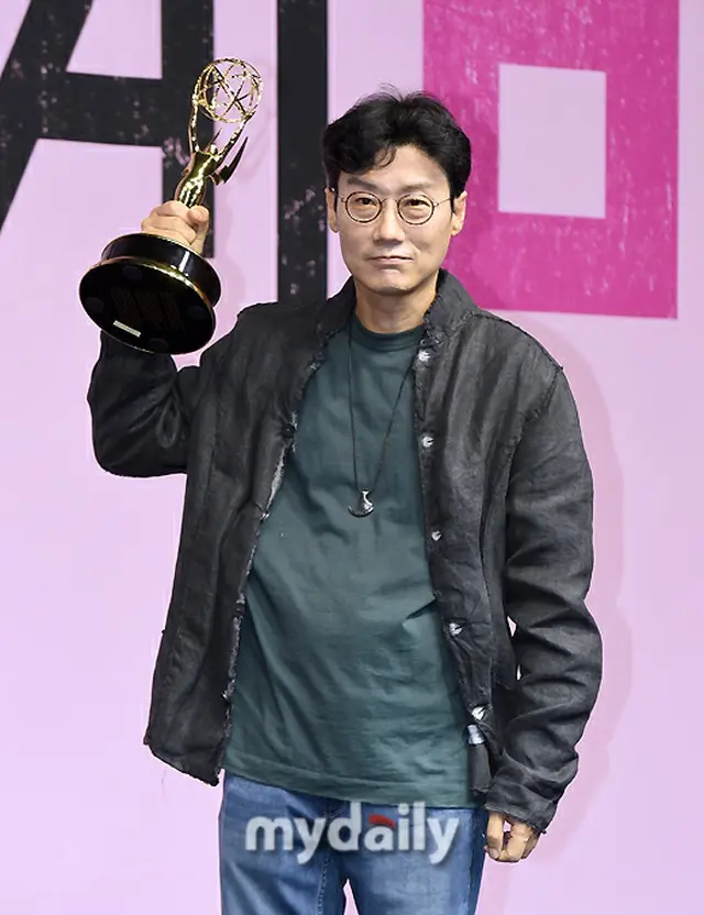 「イカゲーム」監督、シーズン2に言及 「チョン・ホヨン＆イ・ユミ、早い段階で消えてしまい…悩んでいる」（画像提供:wowkorea）