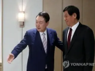 尹大統領が中国序列３位と会談　友好関係を強調