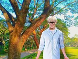 T.O.P（BIGBANG）二人乗りベビーカーを押して散歩中…奇妙なSNS