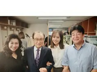 俳優イ・スンジェ＆ペク・ジョンウォン＆オ・ウニョン博士、女優ソ・ユジンの舞台を応援