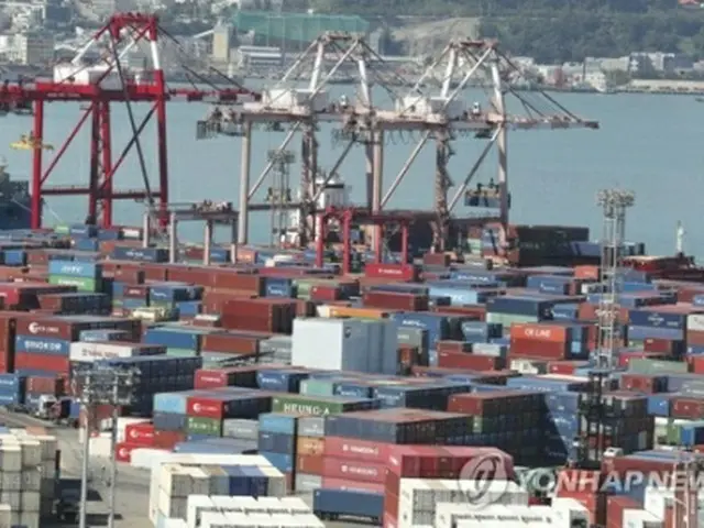 韓国の釜山港（資料写真）＝（聯合ニュース）